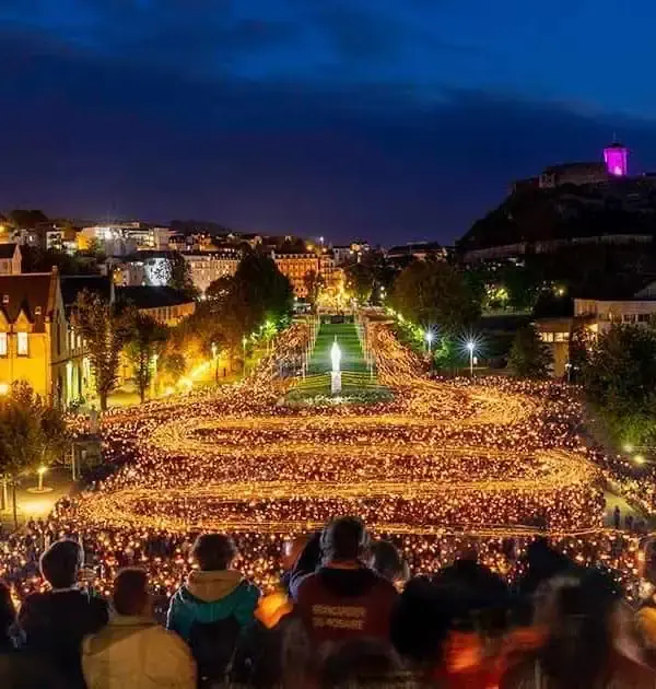 lourdes procession