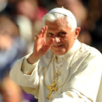 Quotidiani spagnoli: «12 milioni di telespettatori, è l’effetto Ratzinger!»