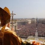 Nel 2010 aumentati i fedeli presenti agli appuntamenti pubblici del Papa
