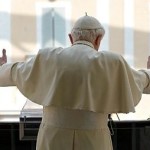 Inesistenti le accuse a Benedetto XVI, solite gaffe per Marco Politi 