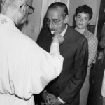 Le false foto con Videla e Bergoglio