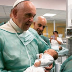 Papa Francesco contro l’aborto: ecco tutti i suoi discorsi