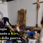 Gli abitanti di Kiev accolti nella cattedrale e nelle chiese
