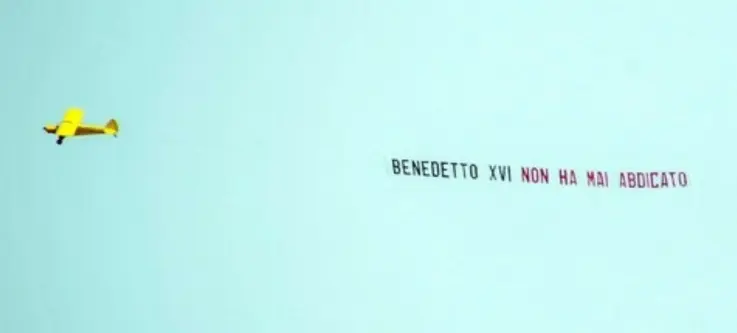aereo benedetto xvi cionci
