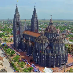 Nel 2025, oltre 200 nuove chiese in uno Stato comunista vietnam chiese