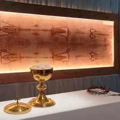 La Sindone, i miracoli eucaristici e il gruppo AB: il dibattito continua sindone gruppo AB