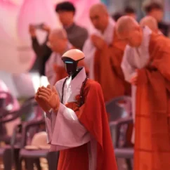 Il Buddhismo e il monaco robot: servirà ad uscire dalla crisi spirituale? robot buddhismo
